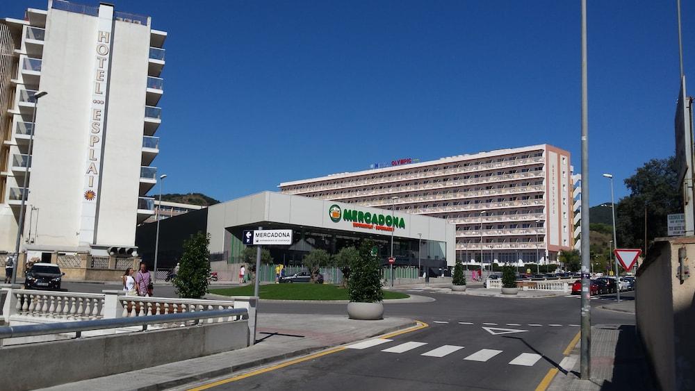 Mar Blau Apartamentos Calella Ngoại thất bức ảnh
